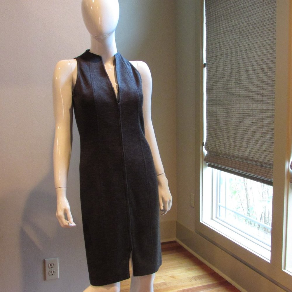 Georgiou Studios zip front dress size 4